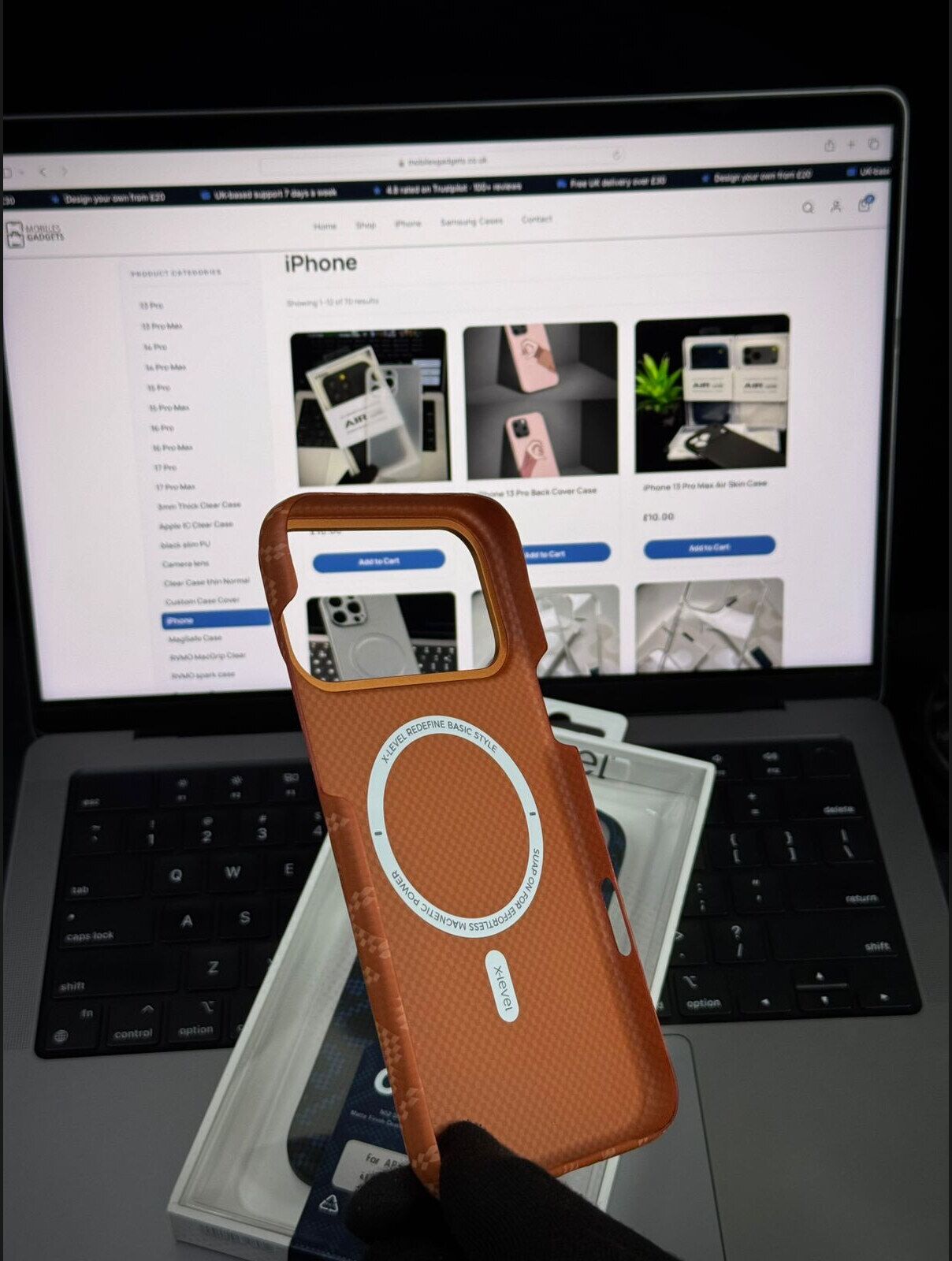 X-Level Magnet Cheers Carbon MagSafe Case